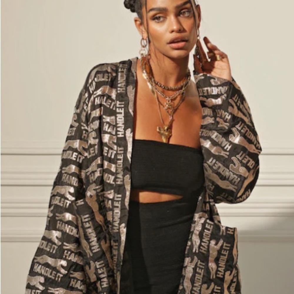 DYLANLEX DLEX HANDLE IT ROBE